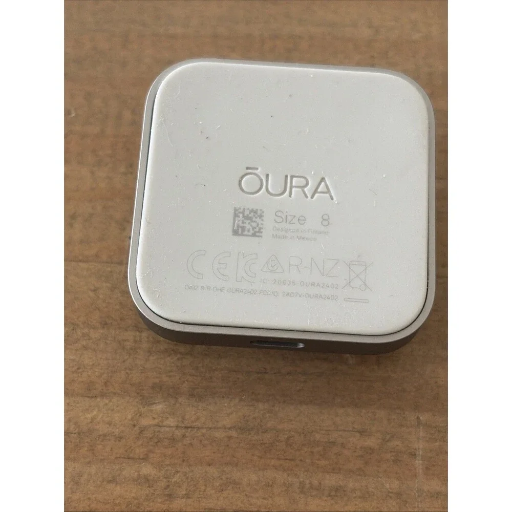 Oura Activity Tracker Charging Base Dock Gray Size 8 MPN OURA2402